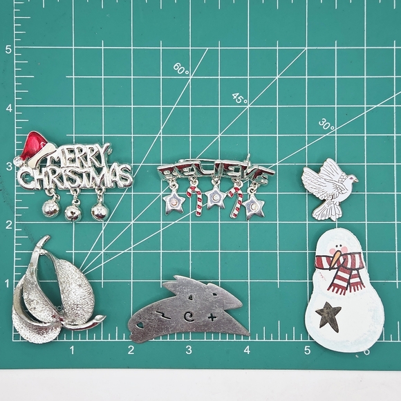 Vintage Merry Christmas Believe Family Dove Snowman Brooches Lot of 6 - Picture 8 of 8